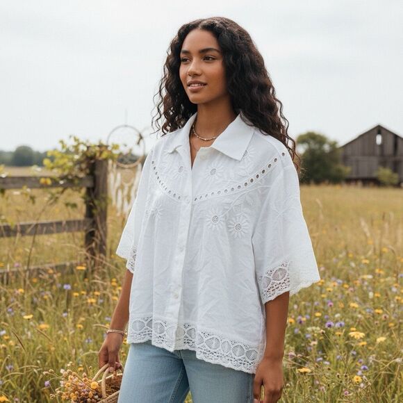 Madewell Tops - Madewell White Eyelet Embroidered Button-Up Top | Size M